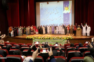 گزارش تصویری | همایش ملی تقدیر از بهورزان، مراقبان سلامت و مربیان بهورزی در مشهد