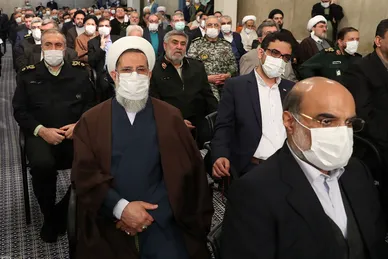 عکس | دیدار جمعی از مسئولان نظام و سفیران کشورهای اسلامی با مقام معظم رهبری