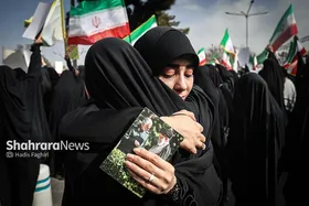 گزارش تصویری | تجمع دانشجویان مقابل دانشگاه فردوسی (۱۰ اسفند ۱۴۰۴)