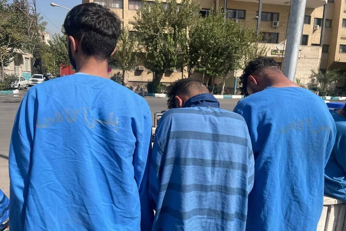 کارآگاهان پلیس آگاهی مشهد از راز سرقت های سریالی خودرو پرده برداشتند | اشتباهی که سارقان را  گرفتار کرد!