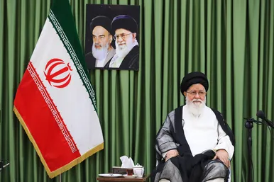 دیدار مسئولان و خبرنگاران شهرآرا با امام جمعه مشهد