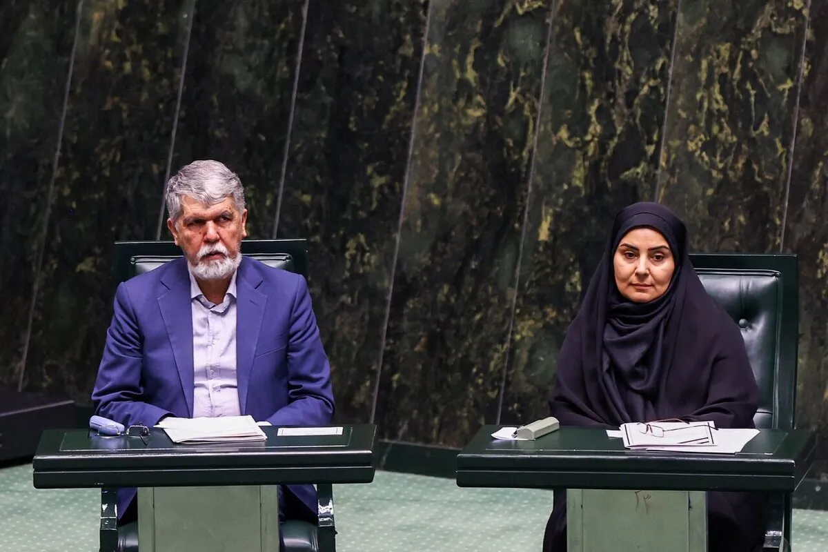 وزیر راه: کمبود منابع مالی مانع از اجرای احکام برنامه هفتم می‌شود