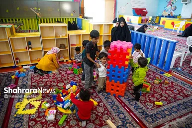 گزارش تصویری | حضور خانواده شهدای مدرسه «شجره طیبه» میناب در باغ خاتون مشهد