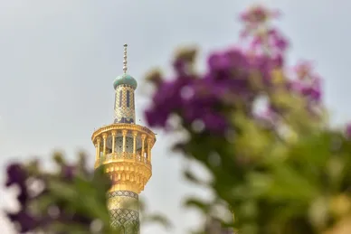 گل‌آرایی حرم مطهر رضوی در آستانه عید نوروز