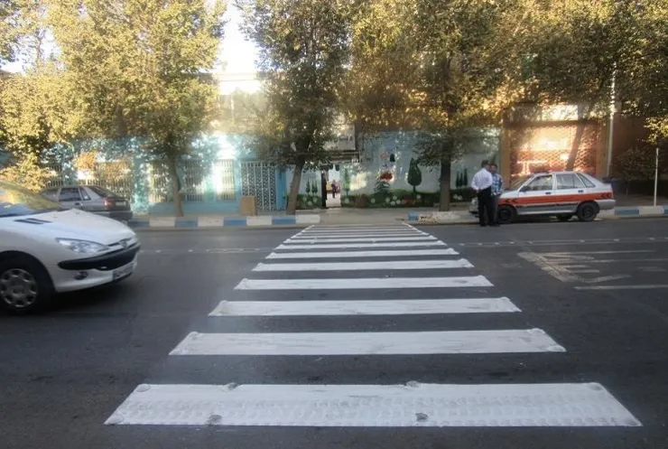 درباره عابران پیاده که ۵۶ درصد سهم کشته‌های ترافیکی شهر را به خود اختصاص داده اند