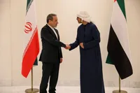 گفت‌وگوی تلفنی وزرای خارجه ایران و امارات متحده عربی