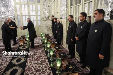 آیین جاروکشی حرم مطهر رضوی