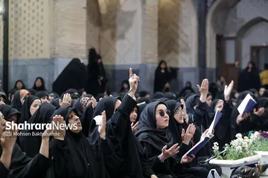 گزارش تصویری | مراسم احیا ویژه ناشنوایان در شب‌ بیست یکم ماه مبارک رمضان
