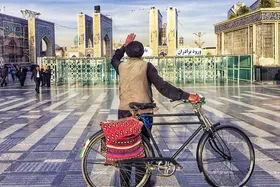 پای درس مهربانی امام مهربانی