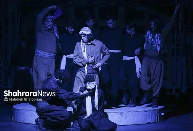 گزارش تصویری | نمایش «کاف، مثل کردستان»