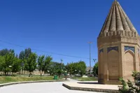 ویدئو| تویسرکان در حلقهٔ سپیدی برف