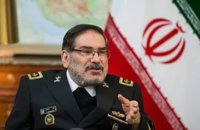 شمخانی: آبادان از زیر آوارهای متروپل و جنگ روانی دشمن سربلند بیرون خواهد آمد