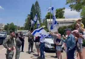 هو شدن نتانیاهو در حین حضور در بیمارستان