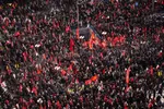 وداع آخر | گزارش لحظه به لحظه از دومین روز وداع با رهبر شهید ایران در تهران (۱۴ تیر ۱۴۰۵) + فیلم و تصاویر