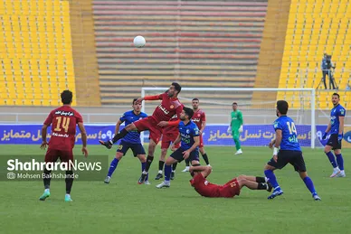 لیگ برتر فوتبال | مسابقه پدیده مشهد و استقلال تهران