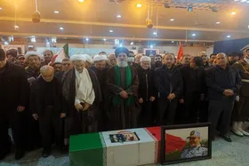 مراسم تشییع و تدفین پیکر &laquo;سرلشکر شهید عزیز نصیرزاده&raquo; وزیر دفاع، برگزار شد + فیلم