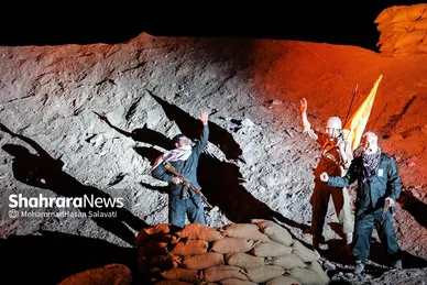 نمایش میدانی «نوری در نیمروز»