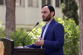 لایحه متناسب&zwnj;سازی حداقل&zwnj;بگیرها هم به مجلس ارائه شد | تصویب آیین&zwnj;نامه واردات خودروی مدل ۲۰۱۹ به&zwnj;بالا برای همه ایرانیان + فیلم