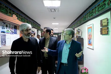 حضور شهردار مشهد در موسسه شهرآرا به مناسبت روز خبرنگار
