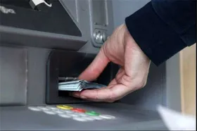 شکایت دختران بازمانده به دلیل کاهش حقوق بازنشستگی پدر | آیین&zwnj;نامه داخلی مشکل دارد