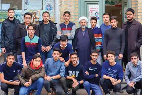 مسجد &laquo;حاج آخوند&raquo; دانشجوساز است