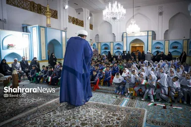 گزارش تصویری | شکوفه‌های رضوی؛ جشن آغاز دانایی در جوار بارگاه امام رضا (ع)