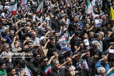 گزارش تصویری | تشییع پیکر مطهر ۱۵ شهید حملات خصمانه اخیر رژیم صهیونیستی به ایران در مشهد مقدس (جمعه ۶ تیر ۱۴۰۴)