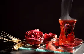 خاص&zwnj;ترین متن و استوری&zwnj;های تبریک شب یلدا ۱۴۰۳