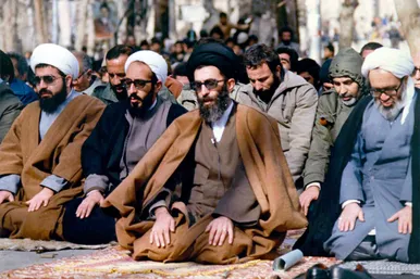 عکس‌هایی از اولین نمازجمعه تهران به امامت رهبر معظم انقلاب