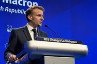 ماکرون بر اهمیت مذاکرات تهران-واشنگتن تأکید کرد