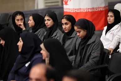 عکس‌هایی از دیدار مدال‌آوران ورزشی و علمی با رهبر انقلاب (۲۸ مهرماه ۱۴۰۴)