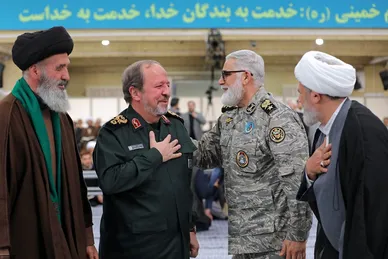 گزارش تصویری | دیدار مسئولان و کارگزاران نظام با رهبر معظم انقلاب (۱۸ اسفند)