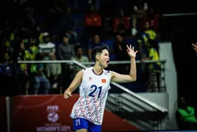 رسوایی در والیبال دختران؛ کاپیتان ویتنام مرد از آب درآمد!