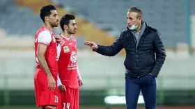 کدام بازیکن پرسپولیس غایب بازی با استقلال خواهد بود؟