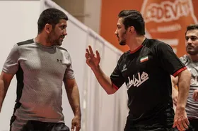 دبیر نامه استعفای سوریان را پاره کرد