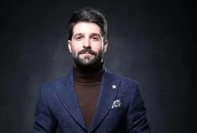 صوت| آهنگ مرحوم حمید هیراد درباره &laquo;وطن&raquo; + لینک دانلود و متن