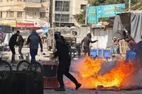 زخمی‌شدن ۶ فلسطینی در یورش شهرک‌نشینان ونظامیان صهیونیست به نابلس