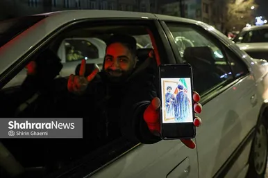 گزارش تصویری | واکنش مردم مشهد به خبر انتخاب آیت‌الله سیدمجتبی خامنه‌ای به عنوان سومین رهبر انقلاب اسلامی ایران - ۲
