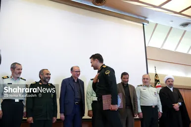 مراسم تودیع ومعارفه فرمانده انتظامی مشهد مقدس