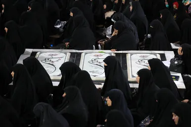 مراسم چله دعای عهد در جوار مزار شهدای گمنام