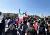 تجمع دانشجویان دانشگاه فردوسی مشهد در پی حمله آمریکایی - اسرائیلی (۹ اسفند ۱۴۰۴) + فیلم