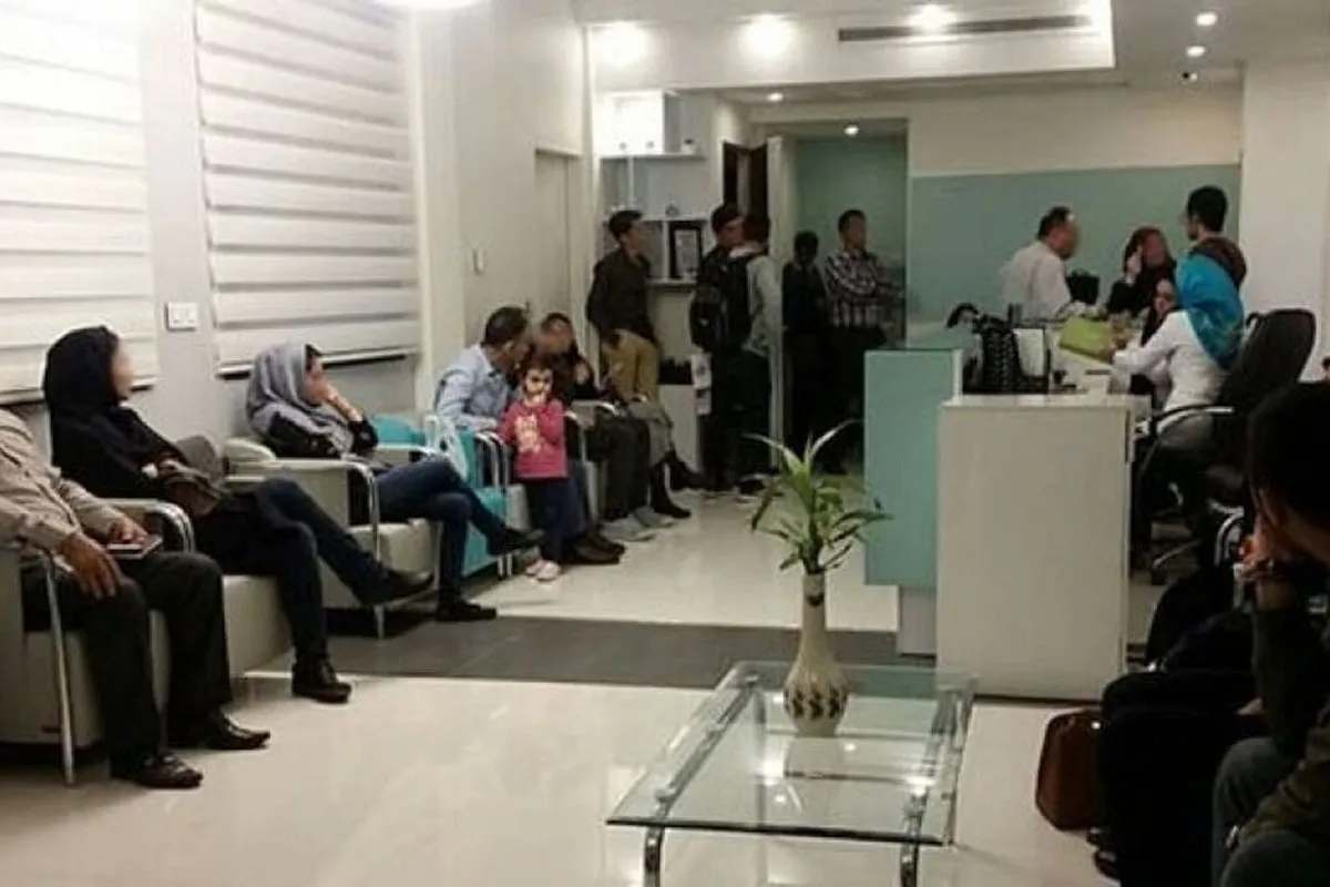 چالش نظام سلامت با بازارسیاه نوبت دهی برخی منشی‌های پزشکان
