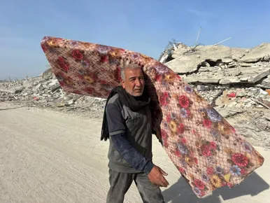 گزارش تصویری | بازگشت فلسطینی‌ها به نوار غزه پس از آتش‌بس