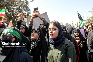راهپیمایی مردم مشهد در محکومیت اغتشاشات اخیر و تشییع شهدای مدافع امنیت
