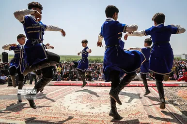 جشنواره کوچ عشایر مغان
