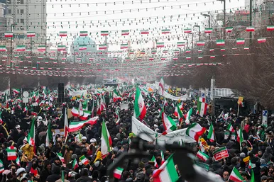 راهپیمایی 22 بهمن در مشهد