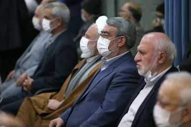عکس | دیدار جمعی از مسئولان نظام و سفیران کشورهای اسلامی با مقام معظم رهبری