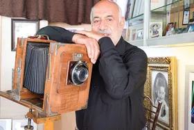 آشنا به نور و سایه