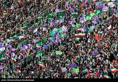 عکس | محفل امام‌حسنی‌ها در ورزشگاه آزادی