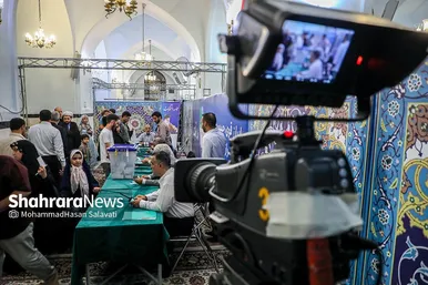 آخرین ساعات انتخابات ریاست جمهوری در حرم مطهر رضوی